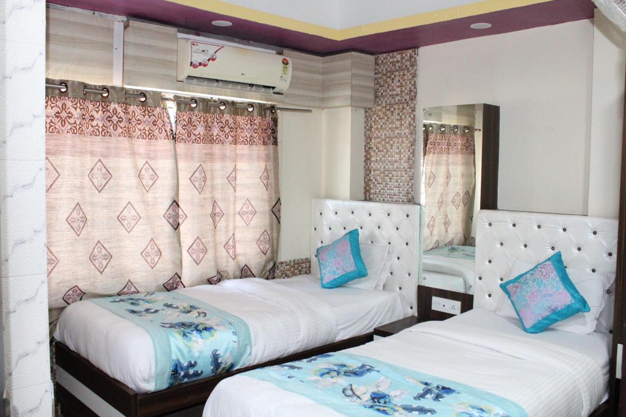 Hotel Square Park Dibrugarh Dış mekan fotoğraf