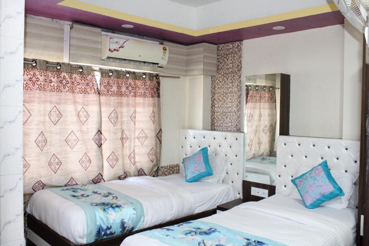Hotel Square Park Dibrugarh Dış mekan fotoğraf